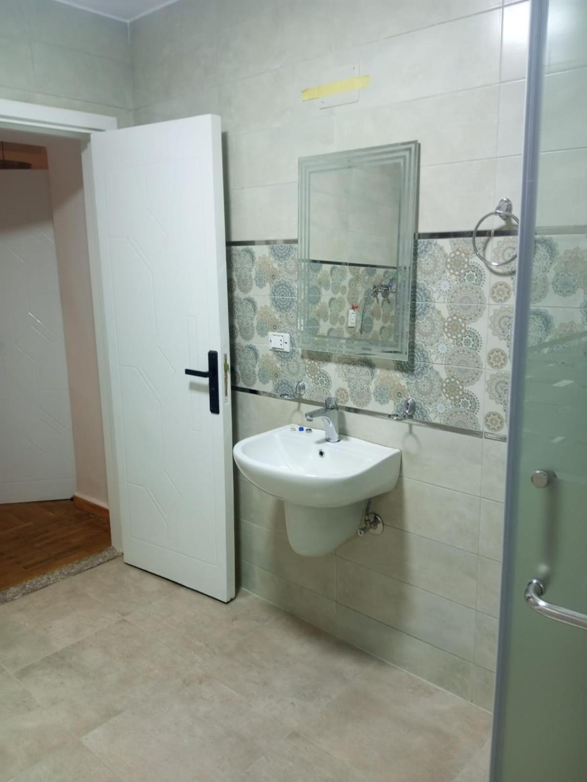 Pyramids Nights Hostel Kafrat al Jabal Exterior photo